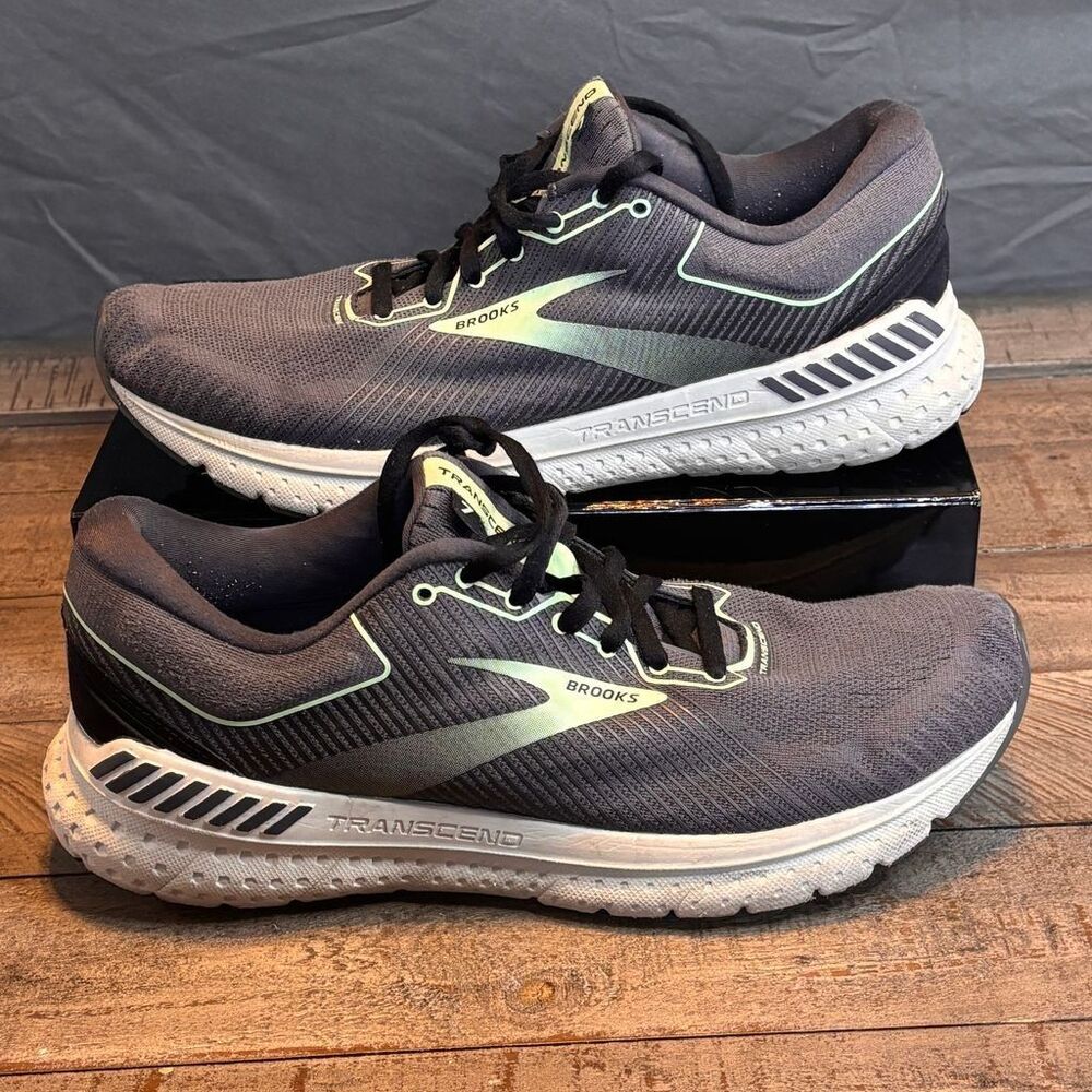 Brooks Transcend 7 1203191B082 Gray/Green Running Shoes Sneakers - Women's 10